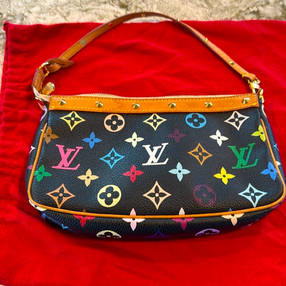 Rare Louis Vuitton Pochette Accessoires Shoulder Bag. Murakami Multicolor